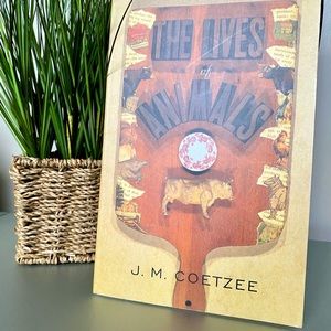 🆑The Lives of Animals by J.M. Coetzee. Good Condition.
